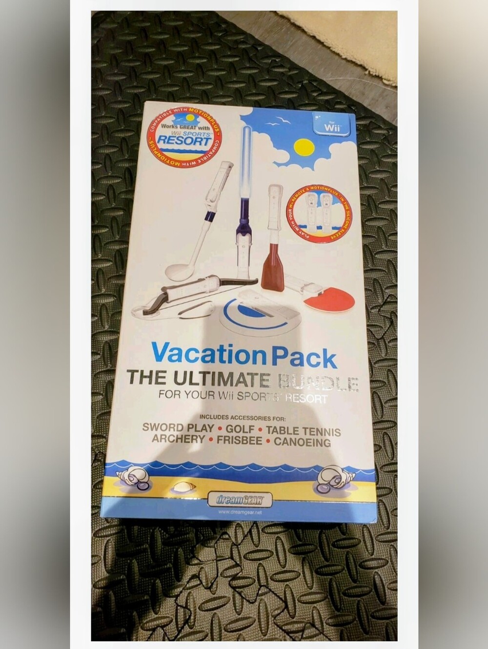 Wii Vacation Pack Ultimate Bundle  Accessories - White - Sealed Wii Sport Resort